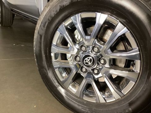 Certified 2024 Toyota Tacoma Limited w/ Limited Package (LT) AWD/4WD image 7