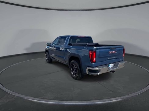 Used 2024 GMC Sierra 1500 SLT AWD/4WD image 6