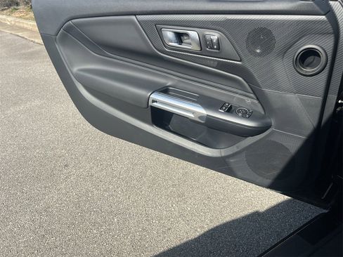 New 2025 Ford Mustang Premium image 15