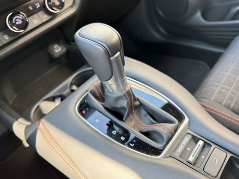 Used 2025 Honda HR-V Sport image 16