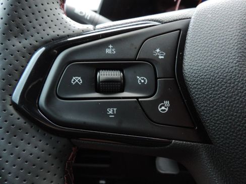 Used 2024 Chevrolet TrailBlazer RS w/ Driver Confidence Package FWD image 27