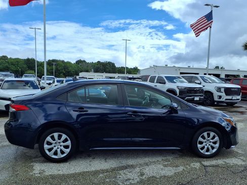 Used 2024 Toyota Corolla LE FWD image 21