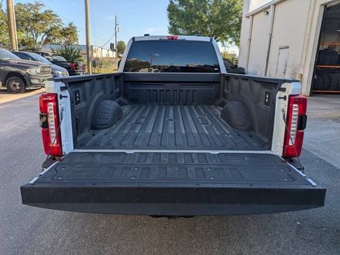 Used 2025 Ford F350 Lariat AWD/4WD image 12