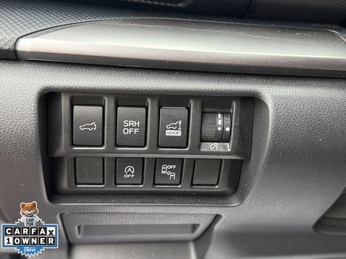 Used 2023 Subaru Forester Premium AWD/4WD image 21