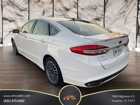 Used 2018 Ford Fusion Titanium image 4