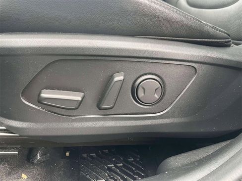 Used 2023 Hyundai Tucson Limited w/ Cargo Package image 19