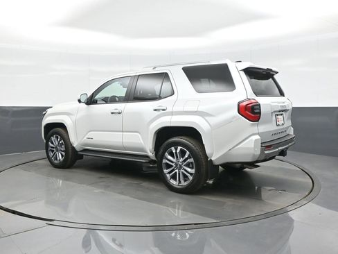 Certified 2025 Toyota 4Runner Limited image 5