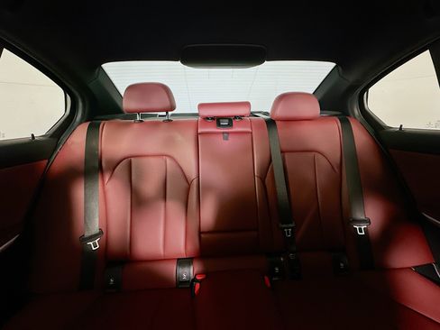 Used 2022 BMW 330i Sedan w/ Premium Package 2 image 30