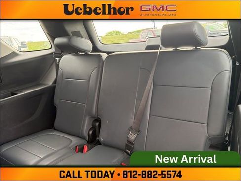 Used 2019 Chevrolet Traverse LT w/ LT Premium Package AWD/4WD image 21