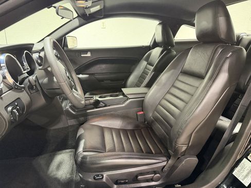 Used 2007 Ford Mustang GT RWD image 9