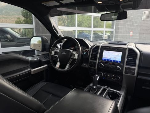 Used 2020 Ford F150 Lariat w/ Equipment Group 502A Luxury AWD/4WD image 44