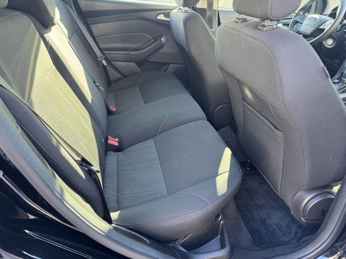Used 2018 Ford Focus SEL image 13