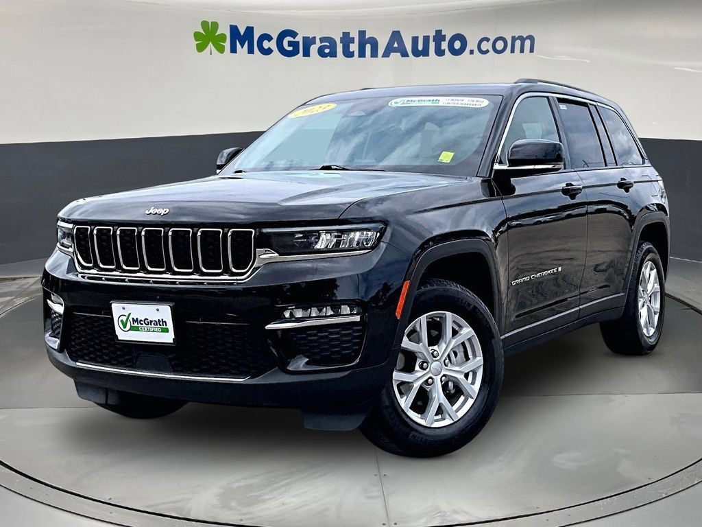 Used 2023 Jeep Grand Cherokee Limited AWD/4WD image 3