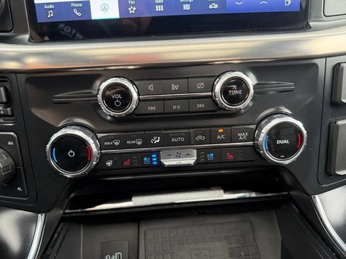 Used 2022 Ford F150 Raptor w/ Equipment Group 801A High AWD/4WD image 33