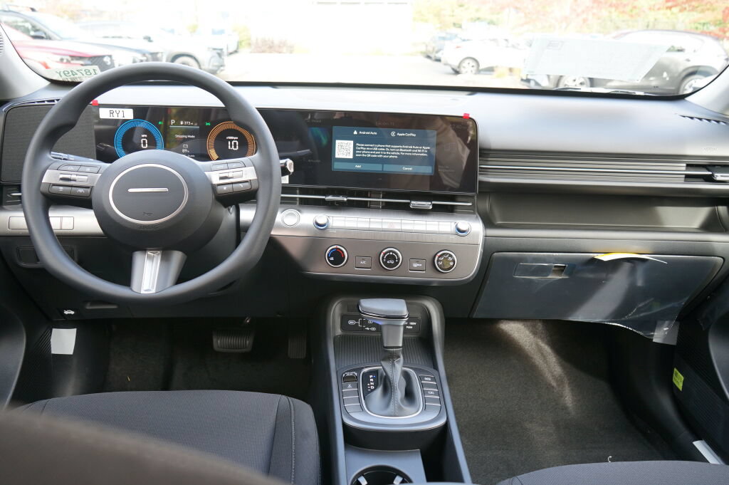 New 2027 Hyundai Kona SE AWD/4WD image 24