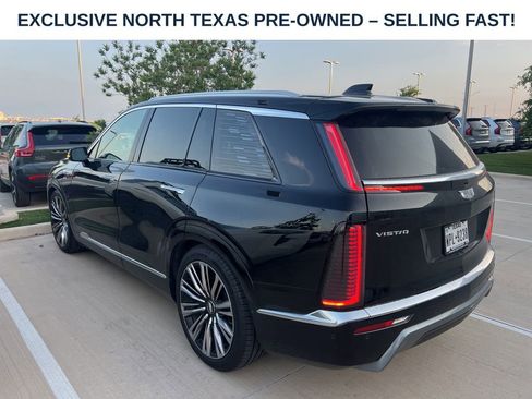 Used 2026 Cadillac Vistiq Premium Luxury w/ LPO, Floor Liner Package AWD/4WD image 5