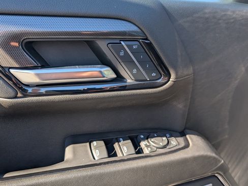 Certified 2024 GMC Sierra 2500 AT4 w/ AT4 Preferred Package image 17