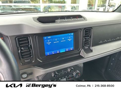 Used 2023 Ford Bronco Black Diamond AWD/4WD image 5