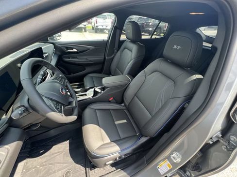 New 2026 Buick Envista Sport Touring w/ Convenience I Package FWD image 15