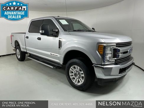 Used 2017 Ford F250 XLT w/ FX4 Off-Road Package image 1