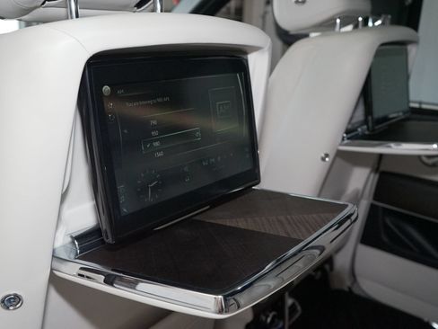 Used 2019 Rolls-Royce Cullinan AWD/4WD image 27