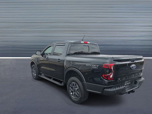 Used 2024 Ford Ranger XLT w/ Trailer Tow Package image 4