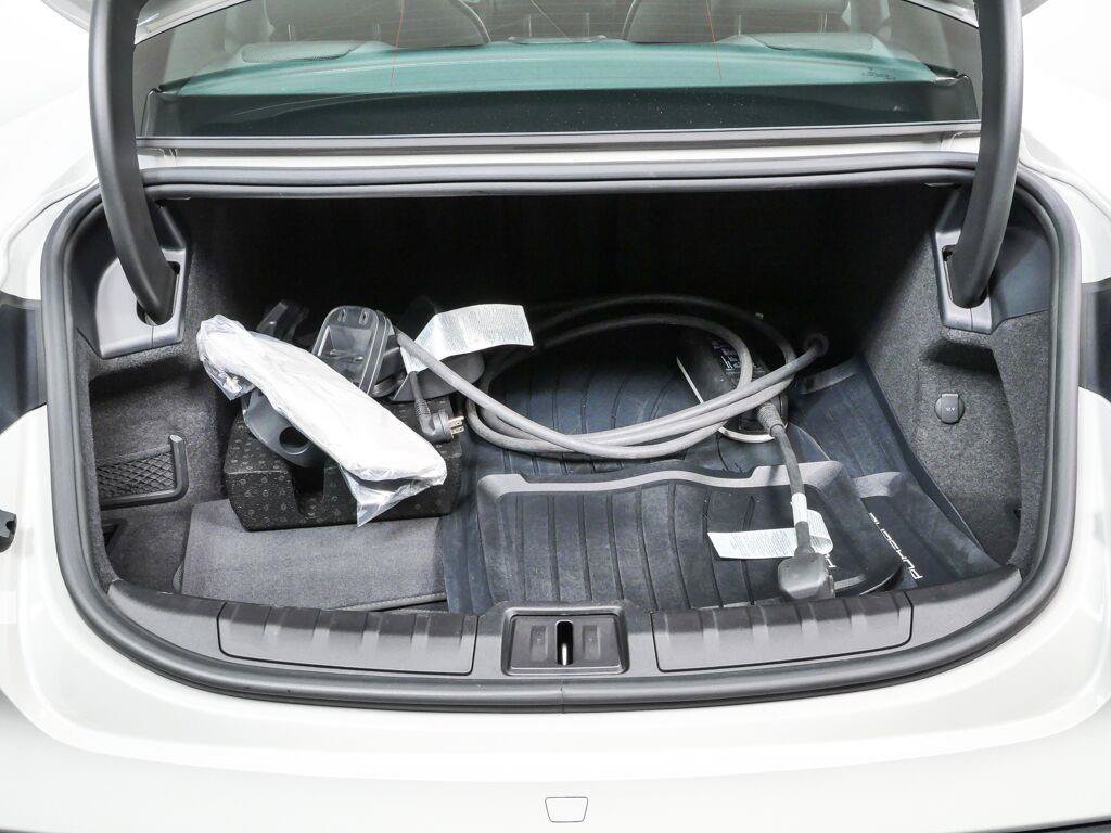 Certified 2023 Porsche Taycan RWD image 30