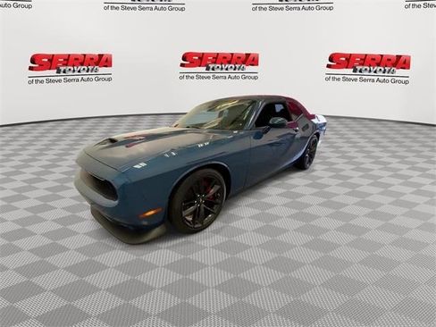 Used 2022 Dodge Challenger GT w/ Plus Package image 5