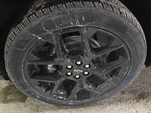 New 2026 Chevrolet Traverse RS image 4