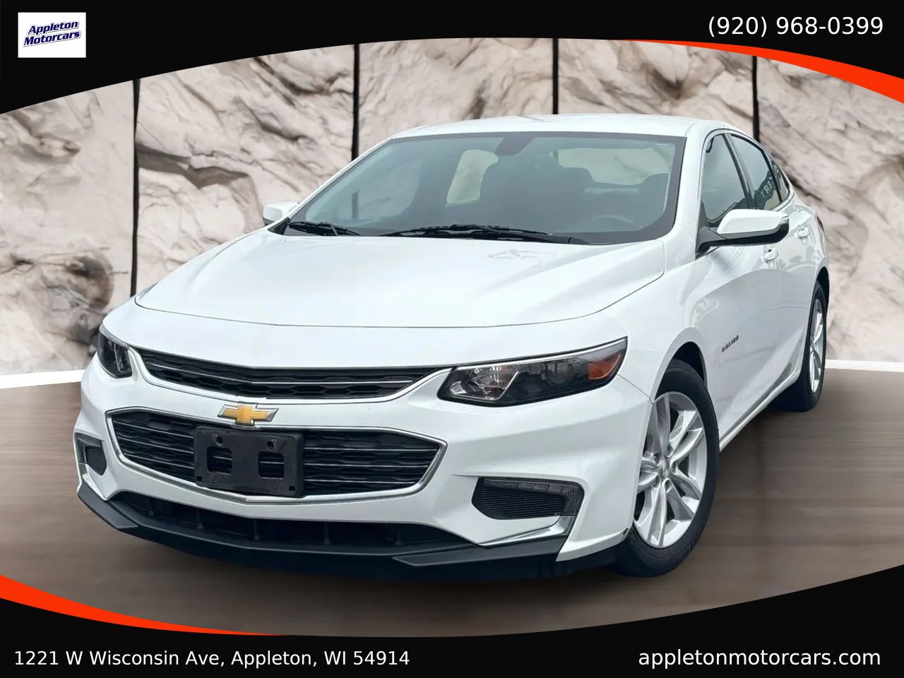 Used 2018 Chevrolet Malibu LT FWD image 1