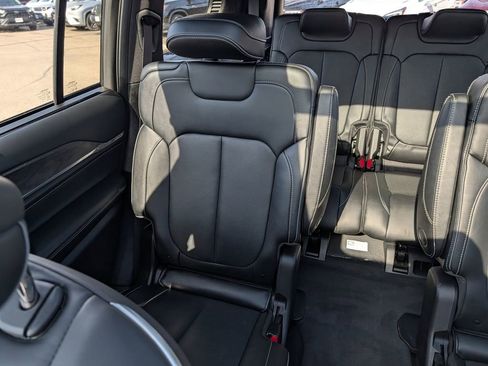 Used 2023 Jeep Grand Cherokee L Overland w/ Advanced Protech Group III image 27