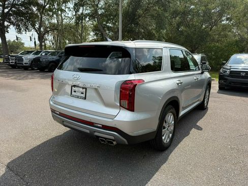 Used 2025 Hyundai Palisade SEL FWD image 11