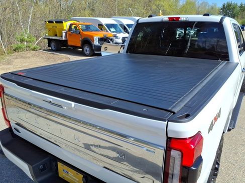 Used 2023 Ford F250 Platinum w/ Snow Plow Prep Package AWD/4WD image 11