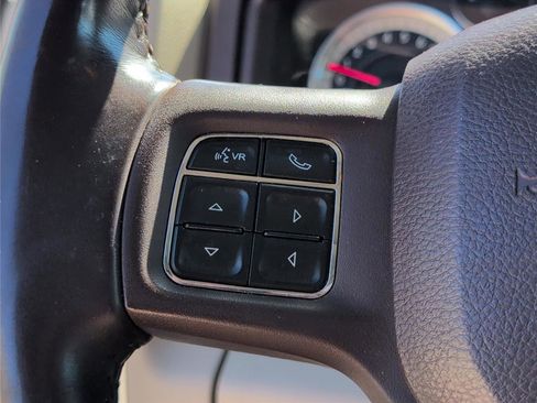 Used 2018 RAM 1500 SLT image 23