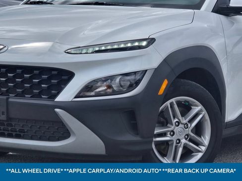 Used 2022 Hyundai Kona SE AWD/4WD image 2