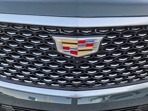 New 2026 Cadillac Escalade ESV Luxury image 9