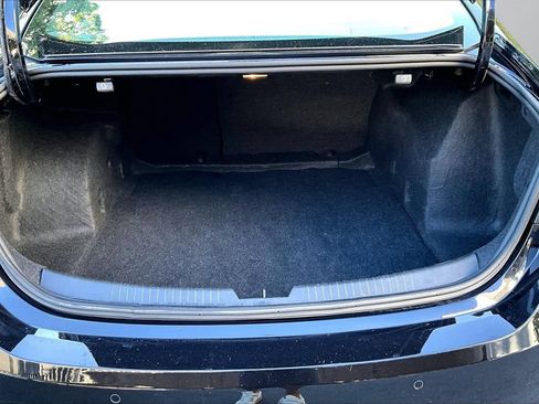 Used 2025 Chevrolet Malibu LT FWD image 23