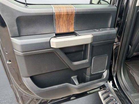 Used 2019 Ford F150 Lariat w/ Equipment Group 502A Luxury image 14