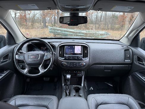 Used 2022 GMC Canyon AT4 image 29