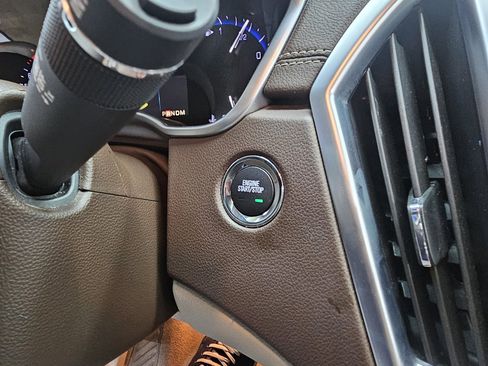 Used 2015 Cadillac SRX Luxury w/ Driver Awareness Package image 34