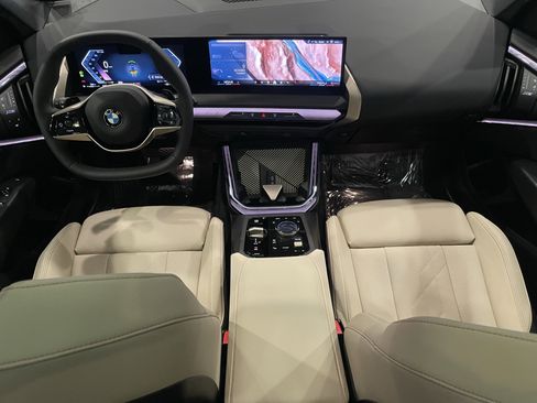 Certified 2025 BMW X3 xDrive30i w/ Convenience Package image 16