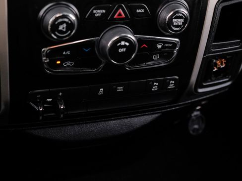 Used 2016 RAM 1500 Big Horn image 30