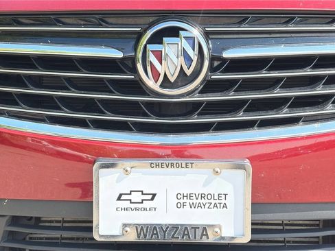Used 2021 Buick Envision Essence FWD image 10