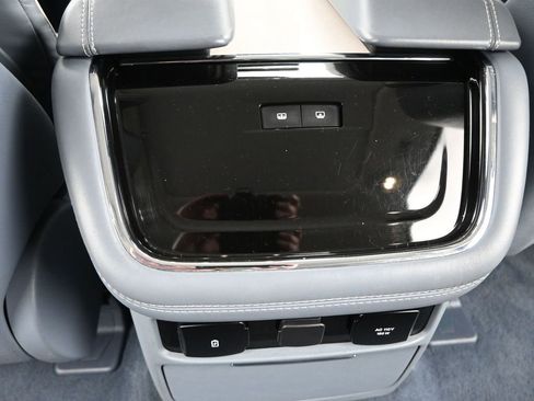 Used 2022 Lincoln Navigator Black Label image 12