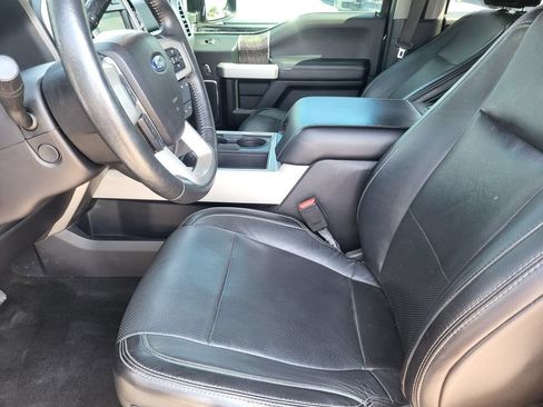 Used 2017 Ford F350 Lariat w/ Lariat Ultimate Package AWD/4WD image 13