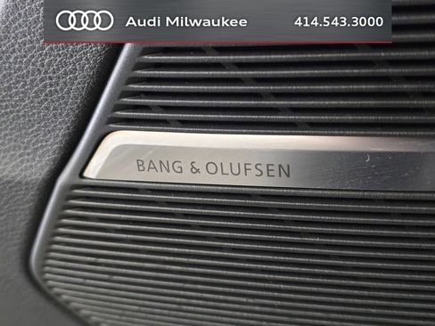 Used 2023 Audi Q7 2.0T Premium Plus w/ Premium Plus Package AWD/4WD image 16