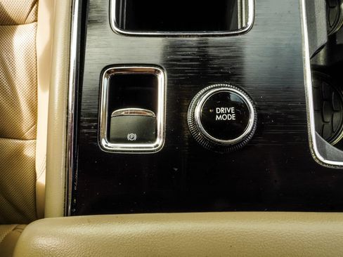 Used 2020 Lincoln Aviator Reserve w/ Equipment Group 202A AWD/4WD image 22