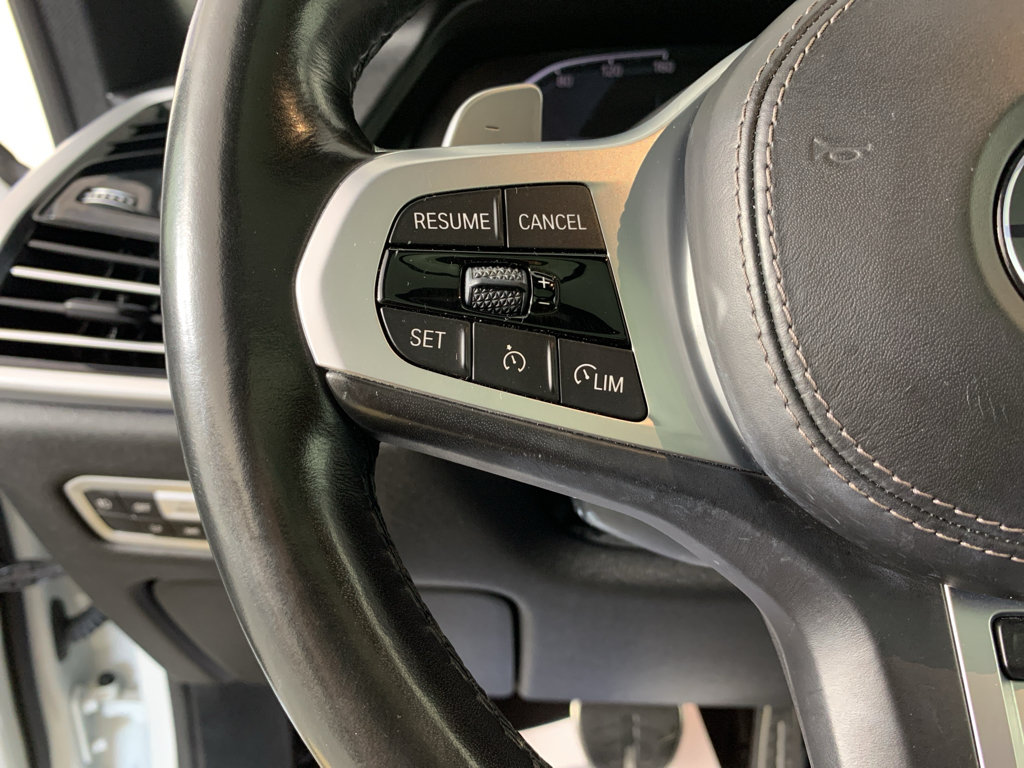 Used 2021 BMW X5 xDrive45e w/ M Sport Package AWD/4WD image 18