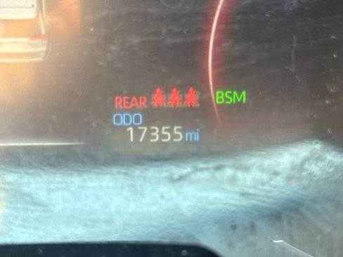 Used 2024 Toyota RAV4 XLE Premium FWD image 21