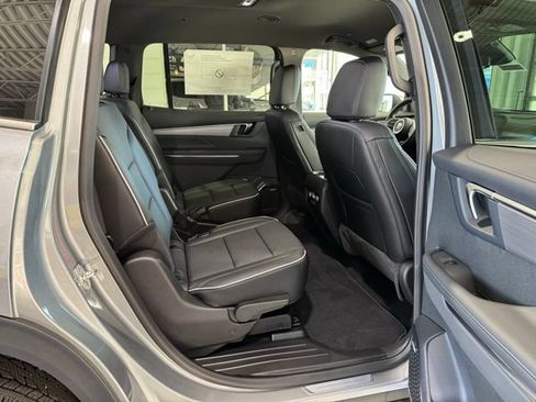 New 2026 Buick Enclave Preferred AWD/4WD image 17